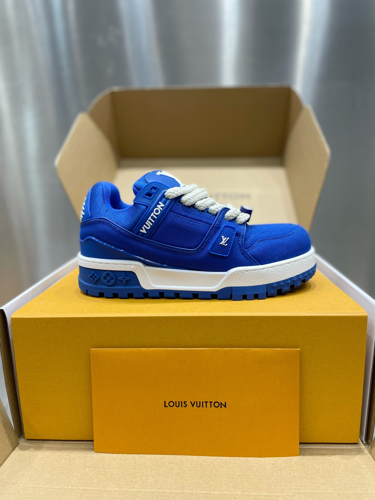 LV Trainer Maxi Sneaker 1ACRLM